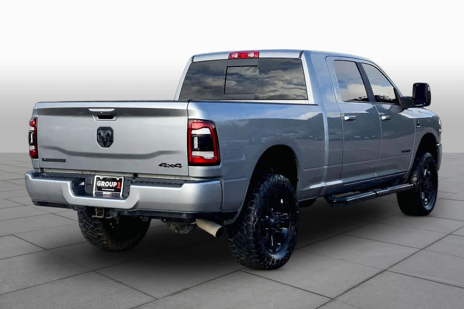 Used 2024 RAM 2500 Laramie w/ Night Edition AWD/4WD image 13
