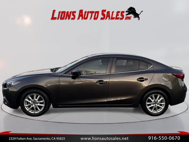 Used 2014 MAZDA MAZDA3 i Touring w/ Technology Package FWD image 8
