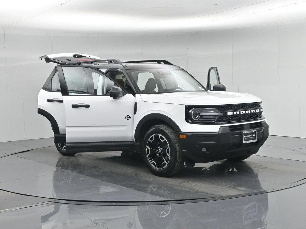 New 2026 Ford Bronco Sport Outer Banks w/ Outer Banks Tech Package+ AWD/4WD image 37