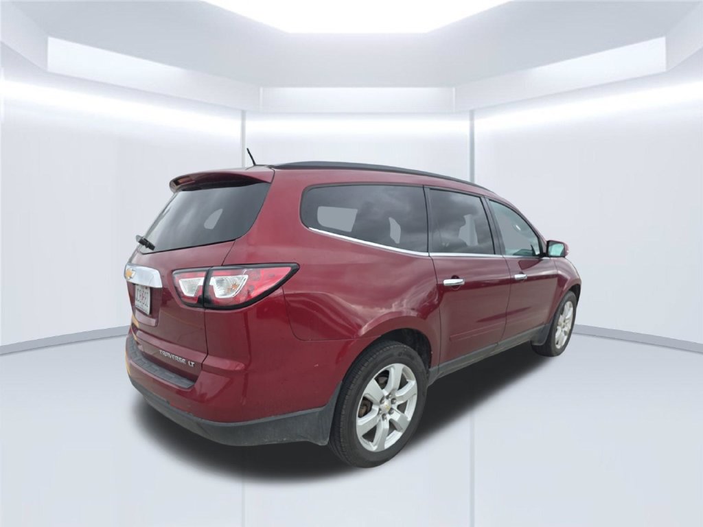 Used 2017 Chevrolet Traverse LT w/ Style and Technology Package AWD/4WD image 4