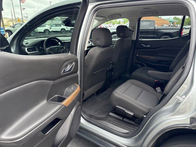 Used 2023 GMC Acadia SLE w/ Driver Convenience Package image 23