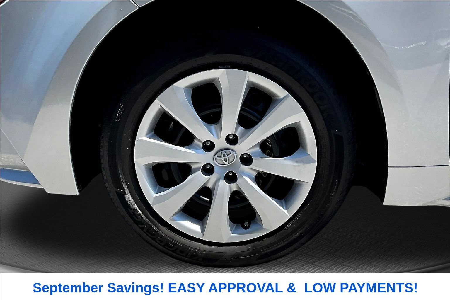 Used 2021 Toyota Corolla LE FWD image 28