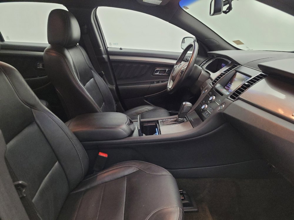 Used 2013 Ford Taurus SEL image 21