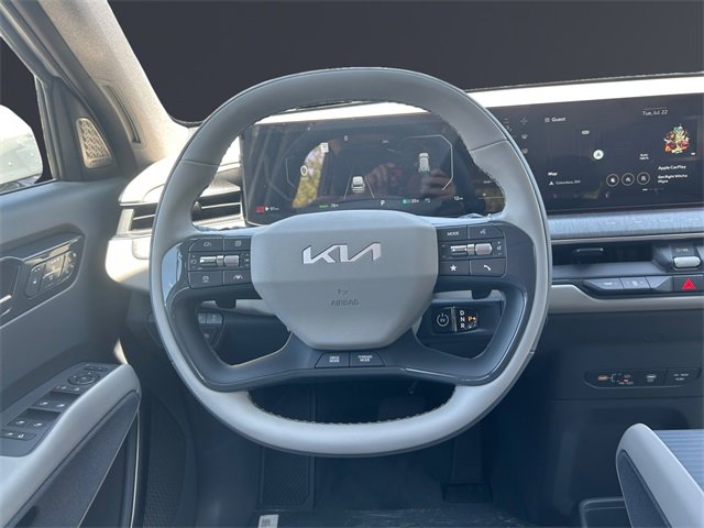 New 2026 Kia EV9 Land image 13