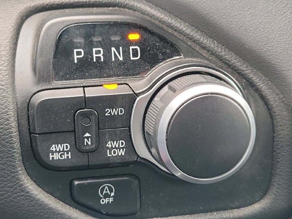 Used 2024 RAM 1500 Big Horn AWD/4WD image 37