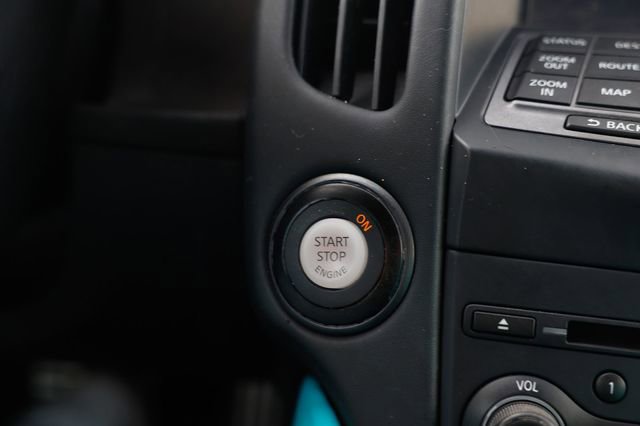 Used 2020 Nissan 370Z NISMO image 28