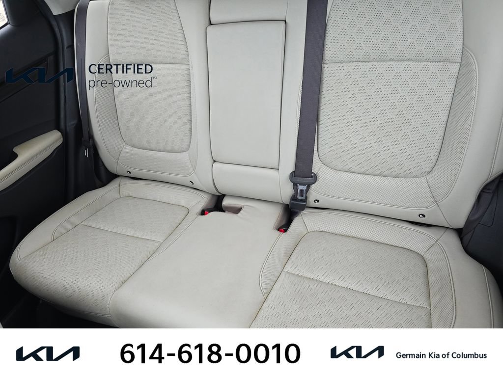 Certified 2023 Kia Seltos SX w/ SX Sunroof Package AWD/4WD image 18