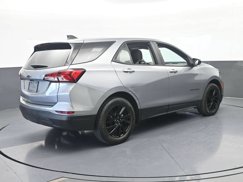 Used 2024 Chevrolet Equinox LS w/ LS Convenience Package FWD image 6