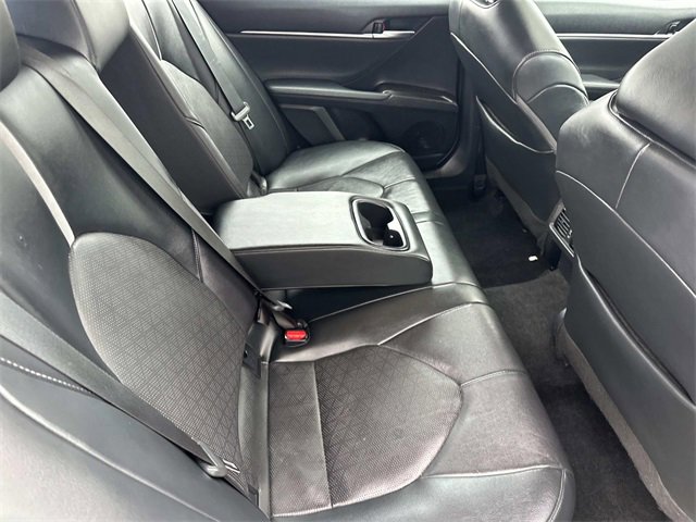 Used 2022 Toyota Camry XSE image 25