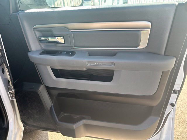Used 2019 RAM 1500 Warlock AWD/4WD image 40