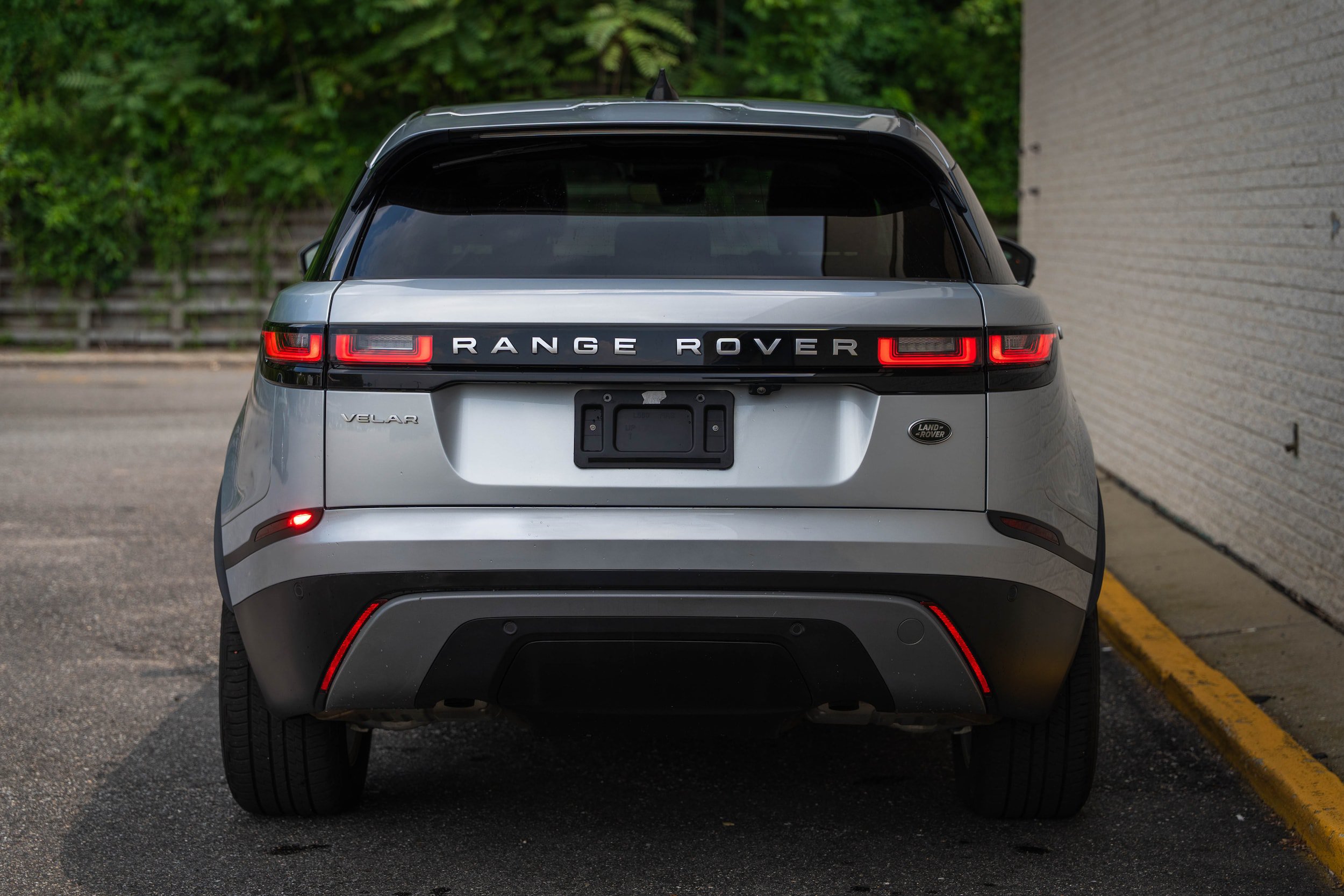 Used 2023 Land Rover Range Rover Velar S AWD/4WD image 6
