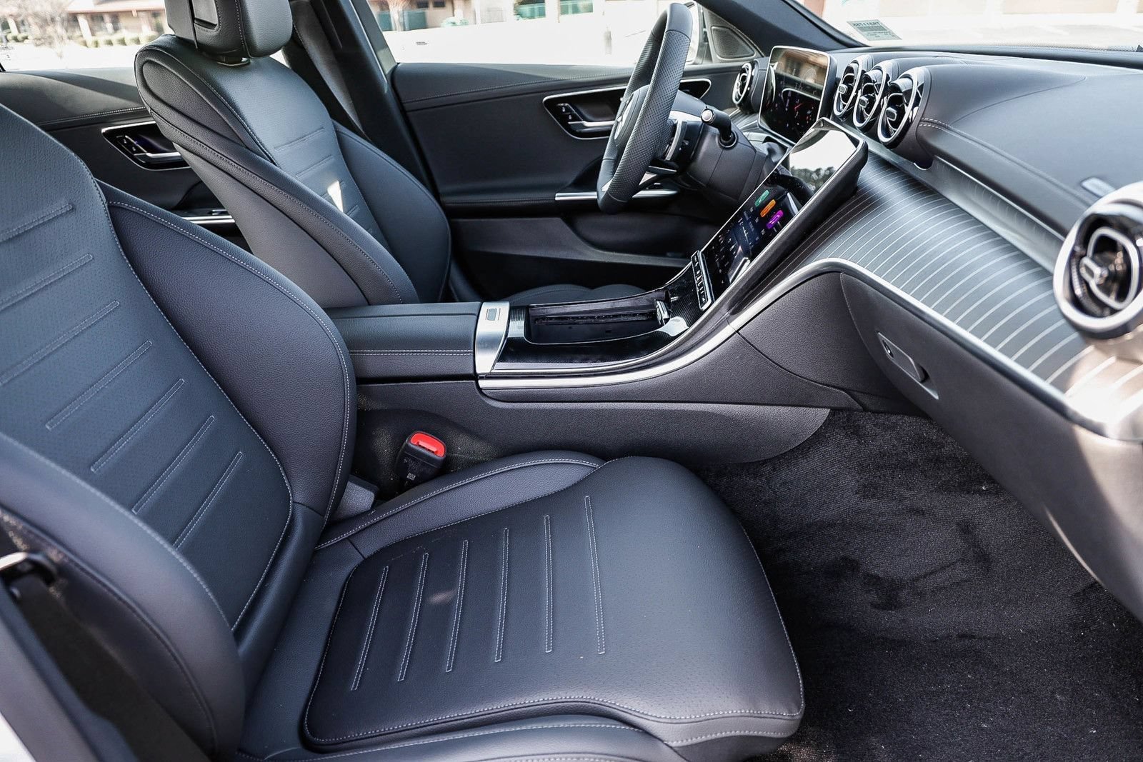 New 2026 Mercedes-Benz C 300 Sedan image 18
