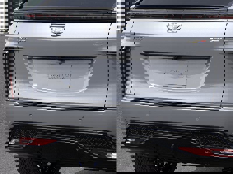 New 2026 Cadillac Lyriq V image 38
