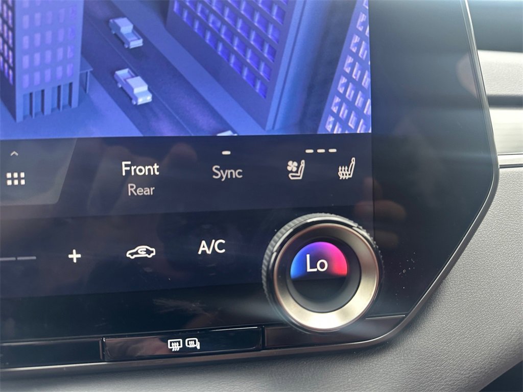 Used 2024 Lexus RX 350 350 image 25