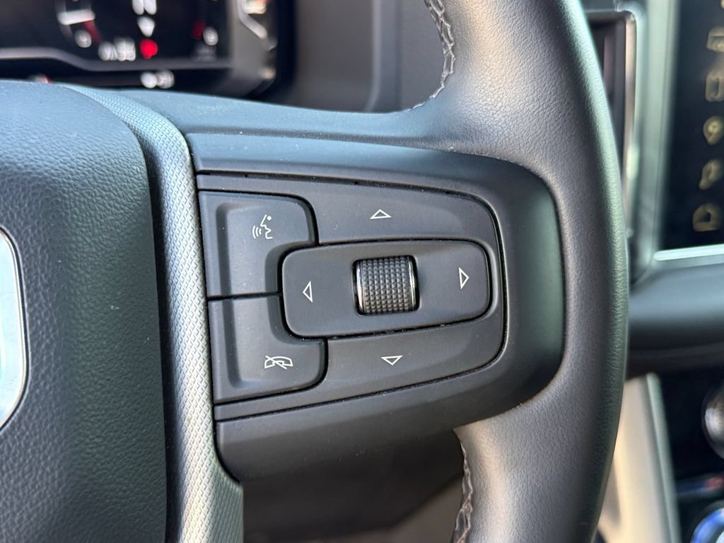 Used 2023 GMC Yukon XL Denali w/ LPO, Floor Liner Package AWD/4WD image 18
