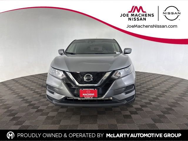 Used 2021 Nissan Rogue Sport S image 2