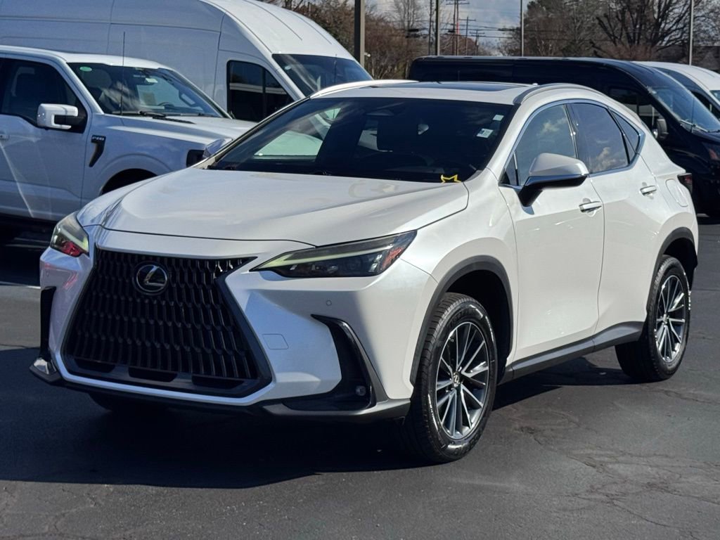 Used 2022 Lexus NX 250 FWD image 2