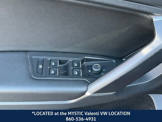 Certified 2020 Volkswagen Tiguan SE w/ Panoramic Sunroof Package image 33