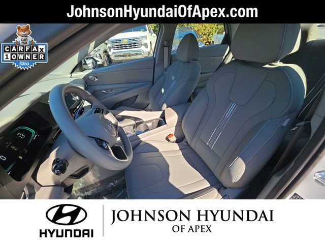Certified 2025 Hyundai Elantra Blue image 25