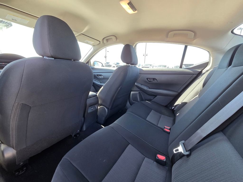 Used 2025 Nissan Sentra SV image 27