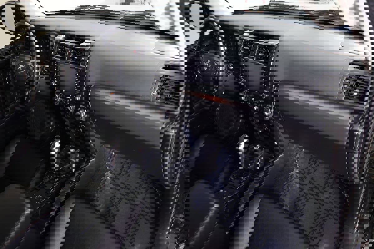 Used 2023 Toyota 4Runner TRD Off-Road Premium w/ Moonroof Package AWD/4WD image 50