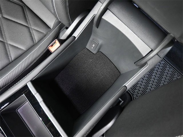 New 2026 Volkswagen Atlas Cross Sport SE image 18