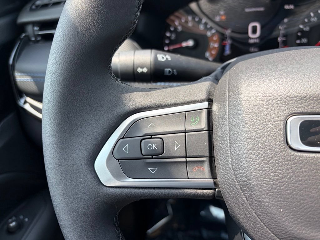 New 2026 Jeep Compass Latitude AWD/4WD image 30