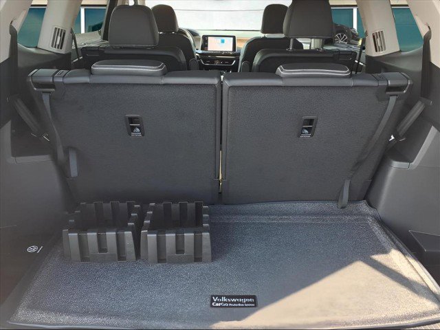 New 2026 Volkswagen Atlas SE image 3