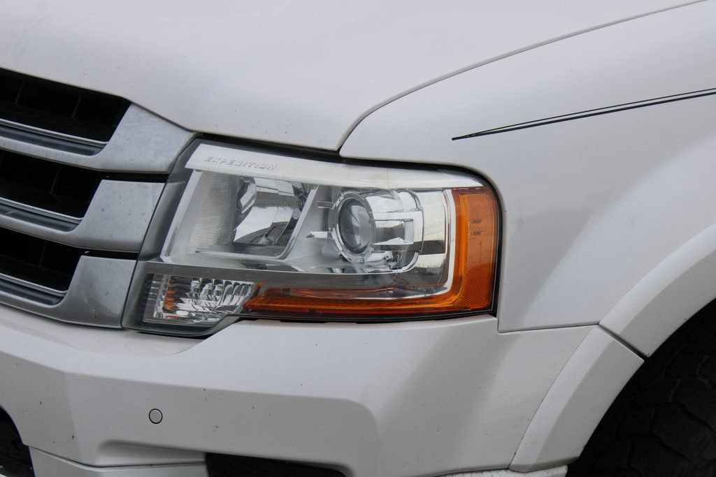 Used 2017 Ford Expedition EL Platinum AWD/4WD image 11