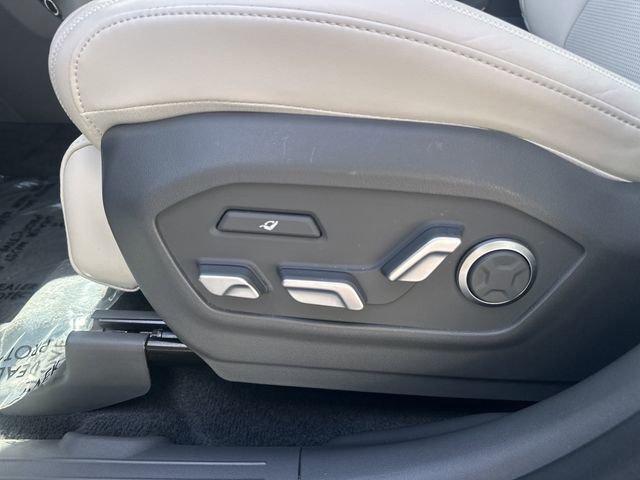 Used 2024 Hyundai Santa Fe Calligraphy image 23