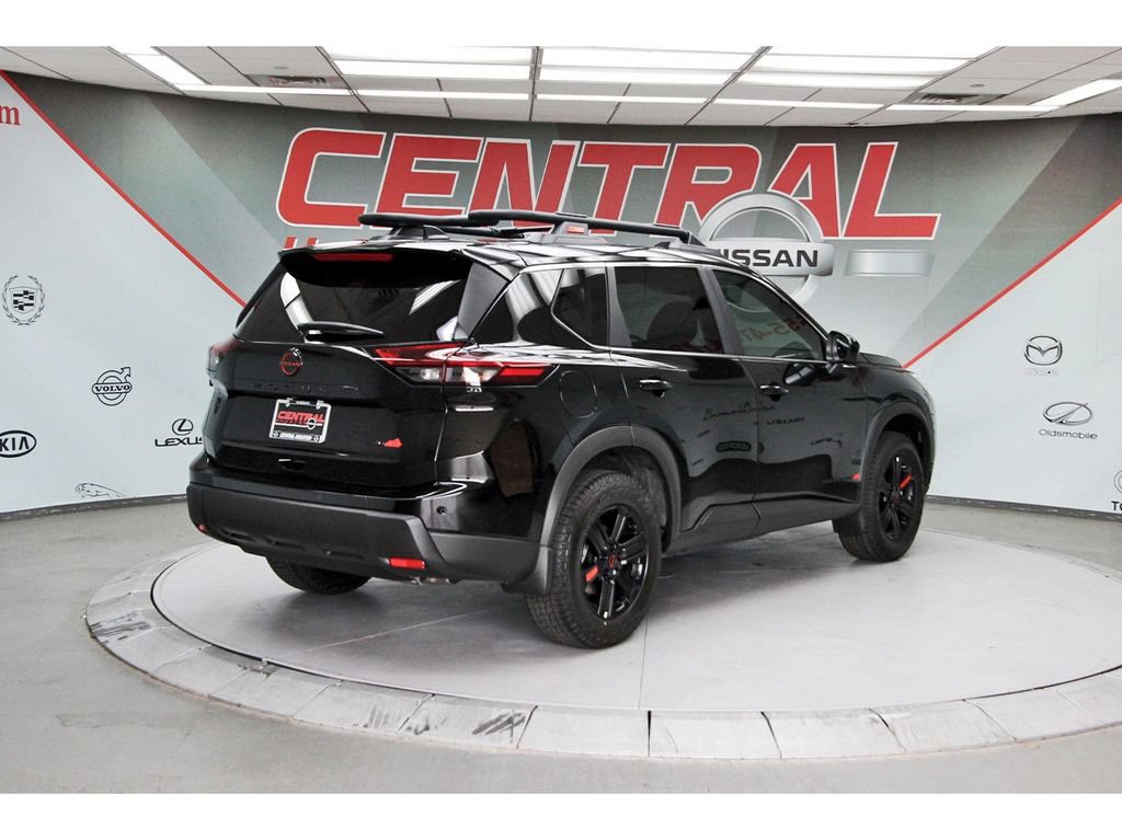 New 2026 Nissan Rogue SV AWD/4WD image 4
