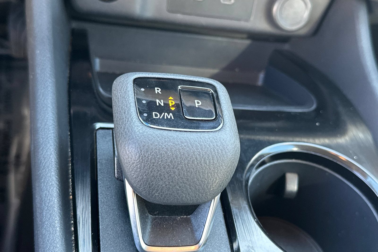 Used 2024 Nissan Rogue SV AWD/4WD image 25