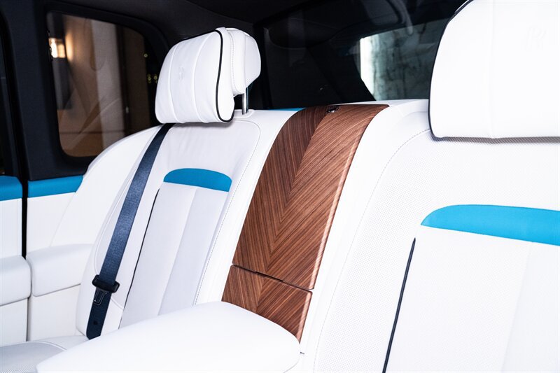 Used 2023 Rolls-Royce Cullinan w/ Cullinan Package AWD/4WD image 9