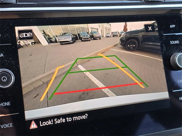 Used 2024 Volkswagen Tiguan S image 4