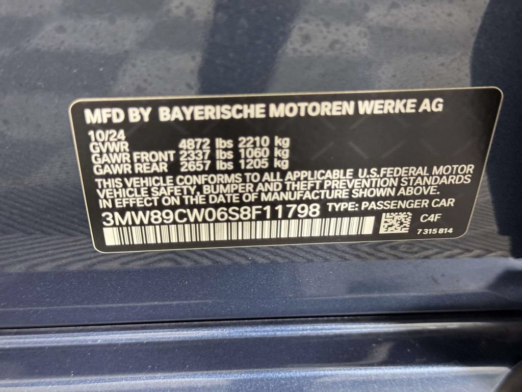 Used 2025 BMW 330i xDrive Sedan w/ Premium Package AWD/4WD image 16