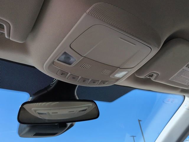 Certified 2024 Ford Edge SE image 19