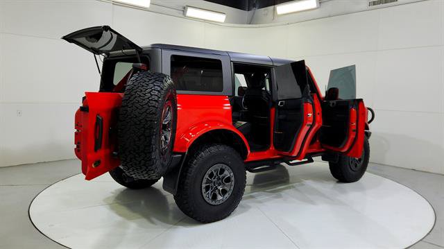 Used 2024 Ford Bronco Badlands AWD/4WD image 32