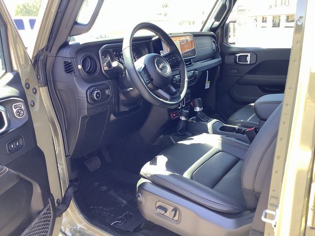 New 2025 Jeep Wrangler Unlimited Rubicon 392 image 7