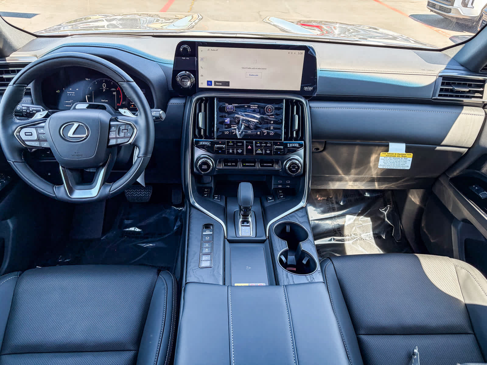 New 2026 Lexus LX 700h Luxury AWD/4WD image 13