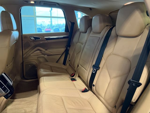 Used 2012 Porsche Cayenne AWD/4WD image 22