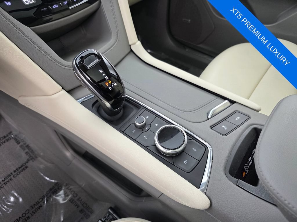 Used 2023 Cadillac XT5 Premium Luxury FWD image 23