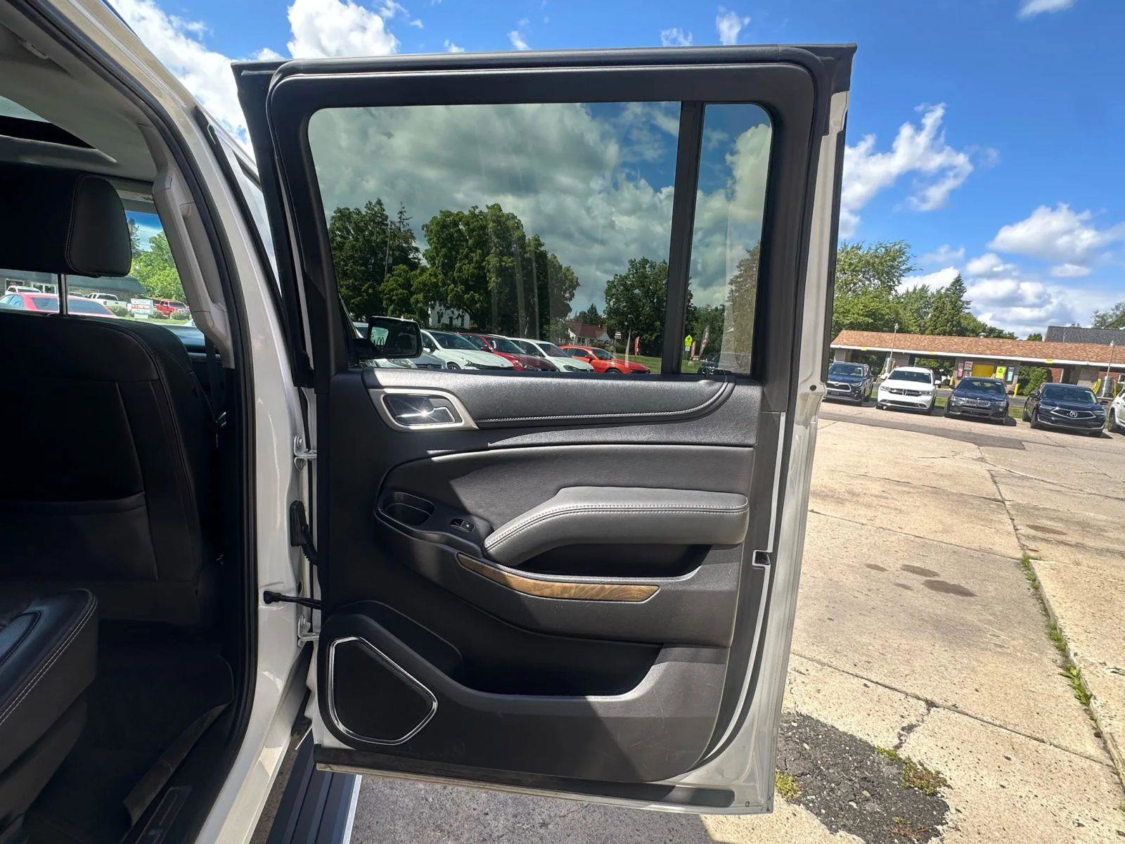 Used 2018 GMC Yukon XL Denali w/ Denali Ultimate Package image 78