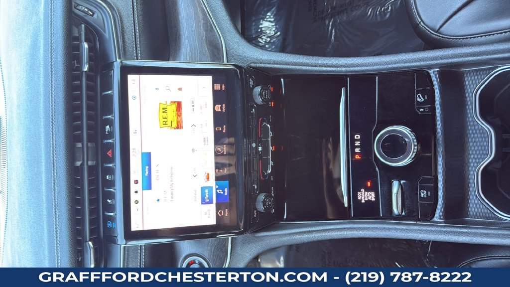Used 2024 Jeep Grand Cherokee Limited 4xe AWD/4WD image 19