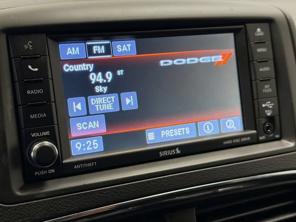 Used 2019 Dodge Grand Caravan SE w/ UConnect Hands-Free Group FWD image 13