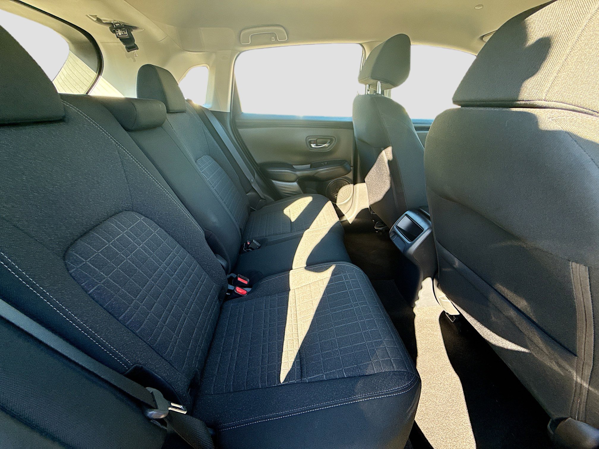 Certified 2023 Honda HR-V LX image 27