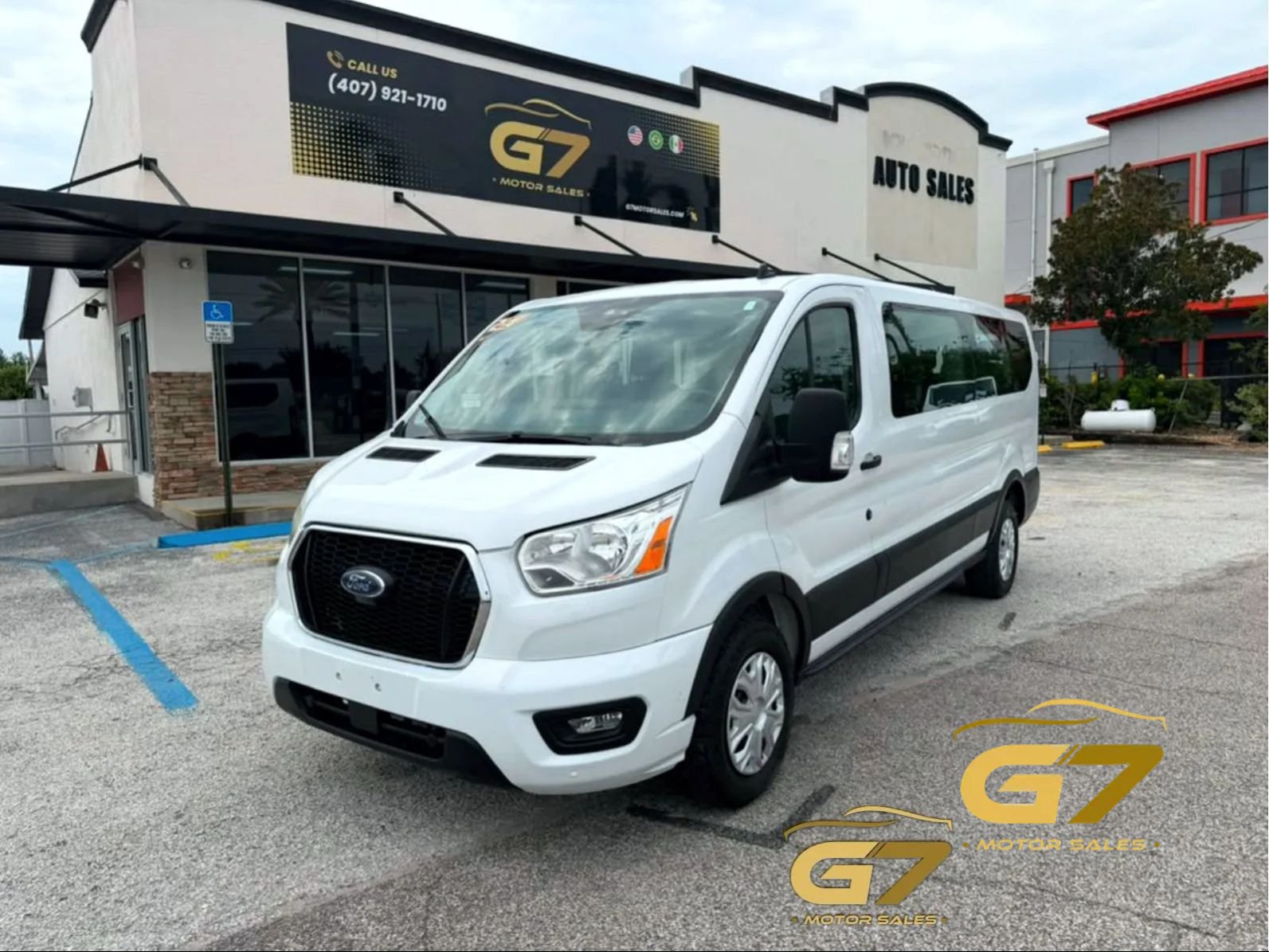 Used 2021 Ford Transit 350 XLT RWD image 1