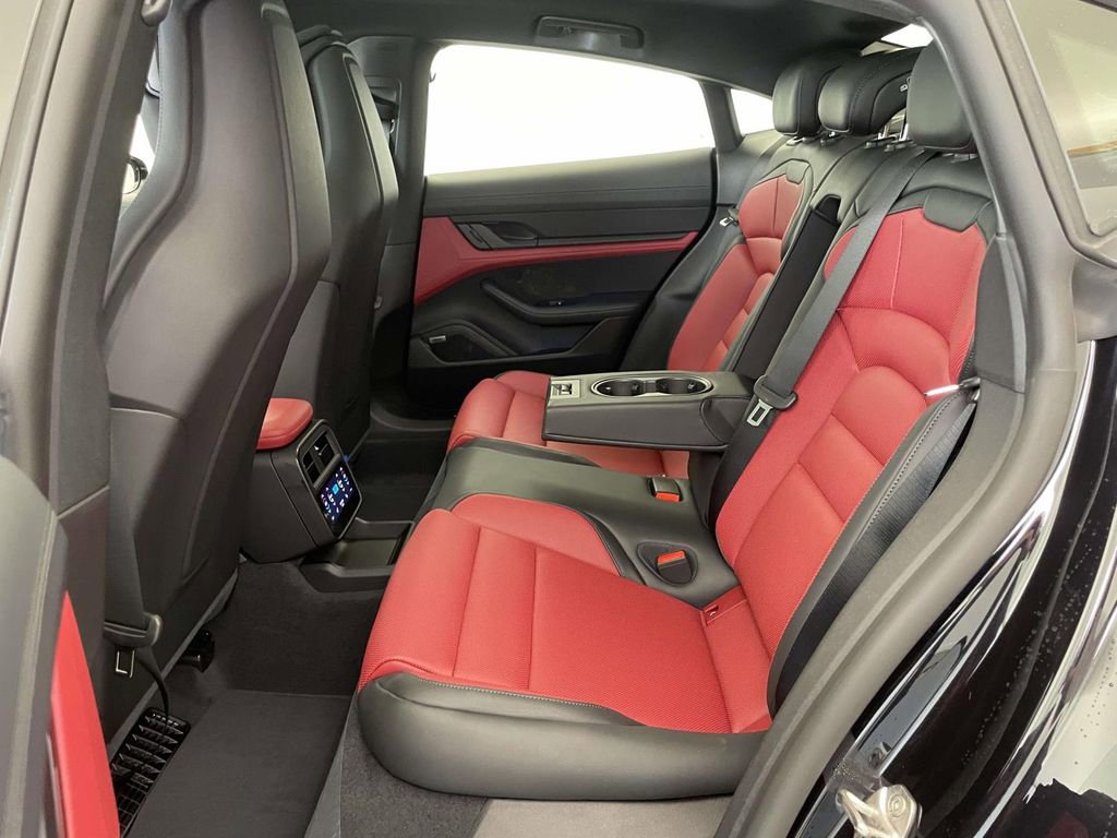 New 2026 Porsche Taycan 4S AWD/4WD image 19