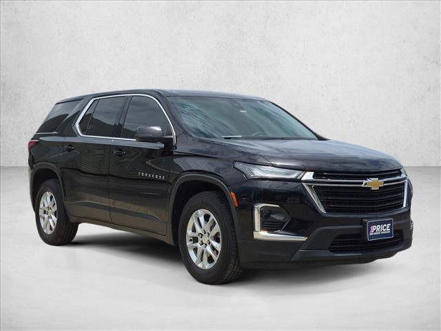 Used 2022 Chevrolet Traverse LS FWD image 3