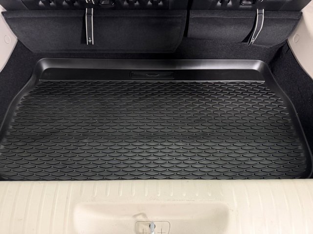 Used 2024 Chrysler Pacifica Touring-L w/ Road Tripper Package image 23