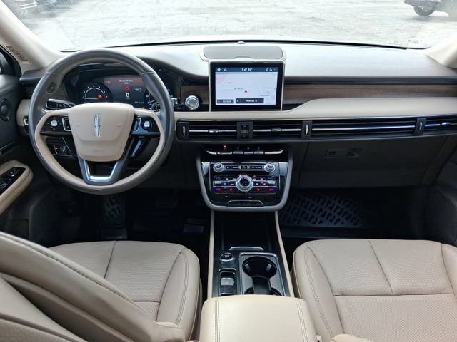 Used 2020 Lincoln Corsair Reserve FWD image 7